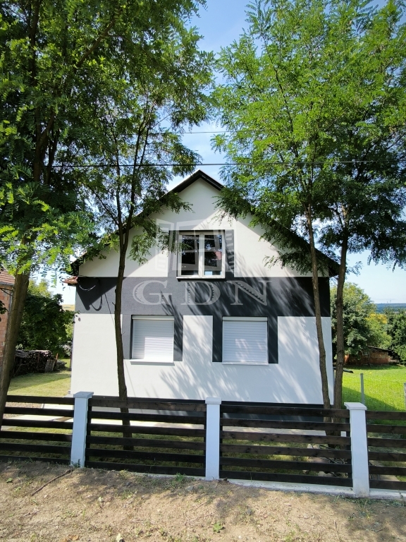 For sale Galgagyörk Family House